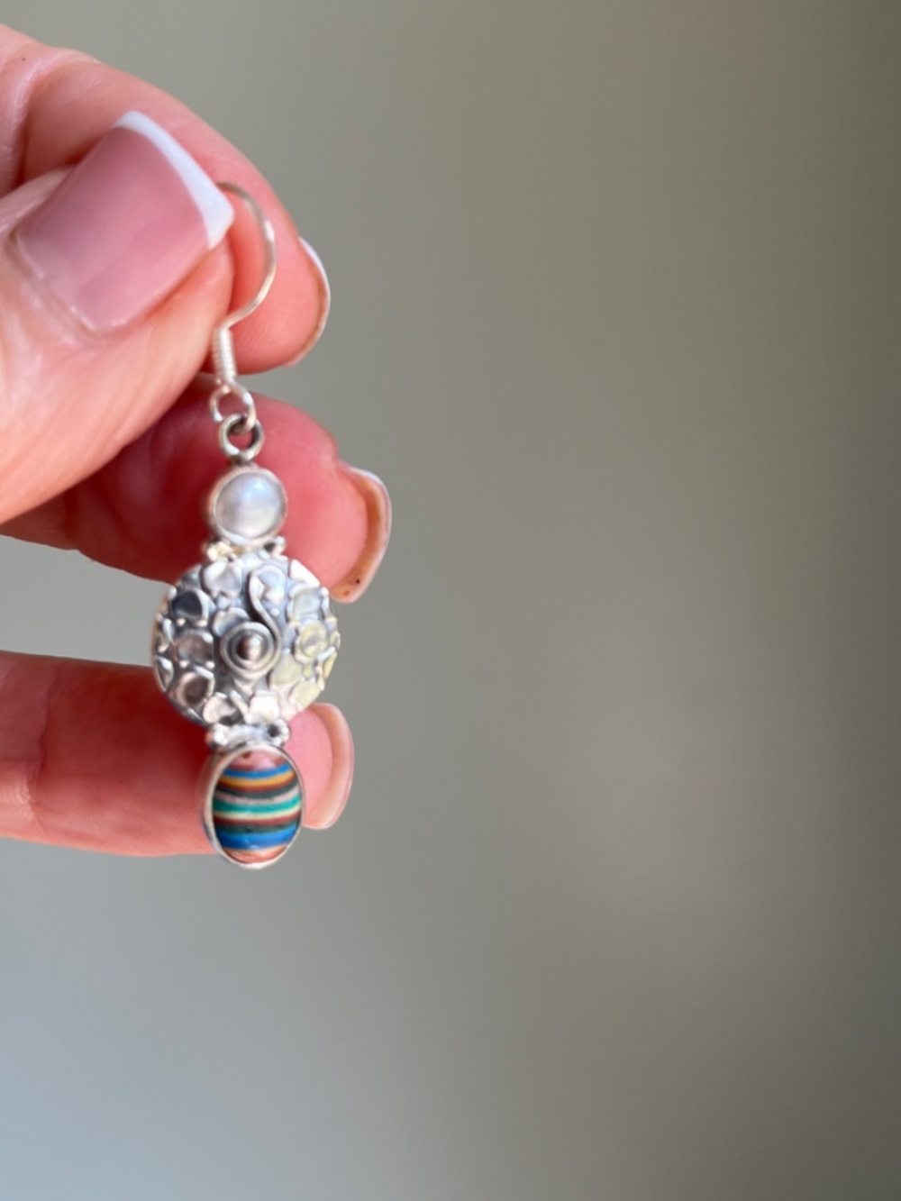 Sterling Silver Pearl and Rainbow Calsilica Drop Earrings - Picture 5 of 6